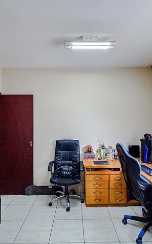 Casa para alugar com 250m², 5 quartos e 4 vagasQuarto 4
