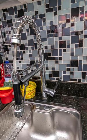 Apartamento à venda com 45m², 2 quartos e sem vaga Apartamento à venda com 45m², 2 quartos e sem vagaCozinha - Torneira