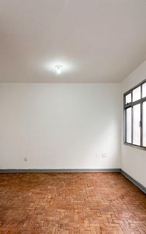 Apartamento à venda com 46m², 1 quarto e sem vaga Apartamento à venda com 46m², 1 quarto e sem vagaSala /Quarto