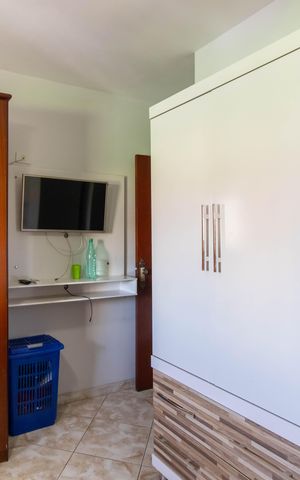Casa à venda com 177m², 4 quartos e 4 vagas Casa à venda com 177m², 4 quartos e 4 vagasQuarto 3