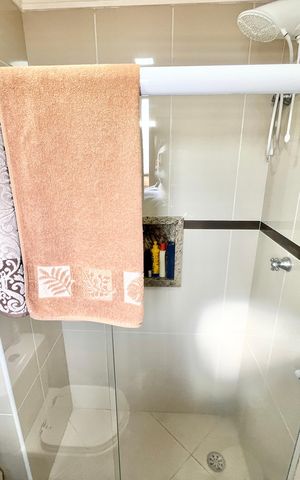 Apartamento à venda com 89m², 3 quartos e 2 vagas Apartamento à venda com 89m², 3 quartos e 2 vagasBanheiro da Suíte