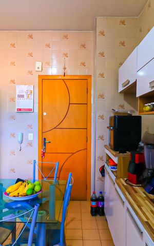 Apartamento à venda com 75m², 2 quartos e 1 vaga Apartamento à venda com 75m², 2 quartos e 1 vagaCozinha