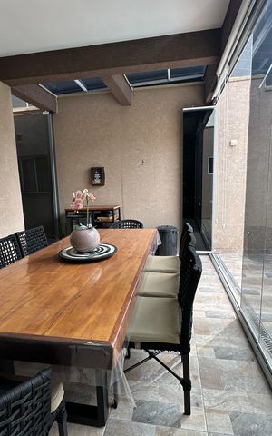 Casa de condomínio à venda com 118m², 2 quartos e 2 vagas Casa de condomínio à venda com 118m², 2 quartos e 2 vagasChurrasqueira
