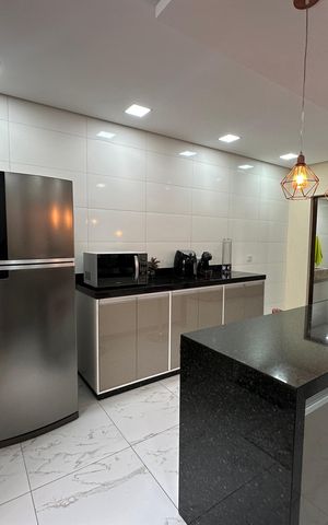 Casa de condomínio à venda com 118m², 2 quartos e 2 vagas Casa de condomínio à venda com 118m², 2 quartos e 2 vagasCozinha