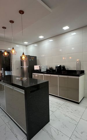 Casa de condomínio à venda com 118m², 2 quartos e 2 vagas Casa de condomínio à venda com 118m², 2 quartos e 2 vagasCozinha