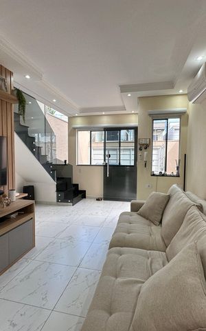 Casa de condomínio à venda com 118m², 2 quartos e 2 vagas Casa de condomínio à venda com 118m², 2 quartos e 2 vagasSala