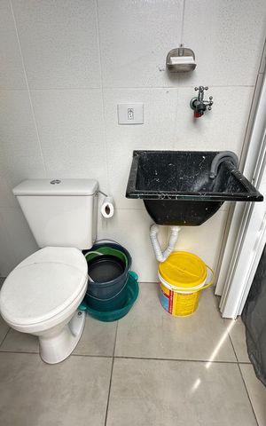 Casa de condomínio à venda com 118m², 2 quartos e 2 vagas Casa de condomínio à venda com 118m², 2 quartos e 2 vagasÁrea de Serviço