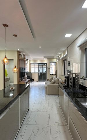 Casa de condomínio à venda com 118m², 2 quartos e 2 vagas Casa de condomínio à venda com 118m², 2 quartos e 2 vagasCozinha