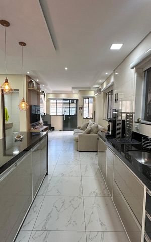 Casa de condomínio à venda com 118m², 2 quartos e 2 vagas Casa de condomínio à venda com 118m², 2 quartos e 2 vagasCozinha