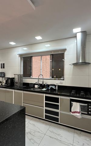 Casa de condomínio à venda com 118m², 2 quartos e 2 vagas Casa de condomínio à venda com 118m², 2 quartos e 2 vagasCozinha