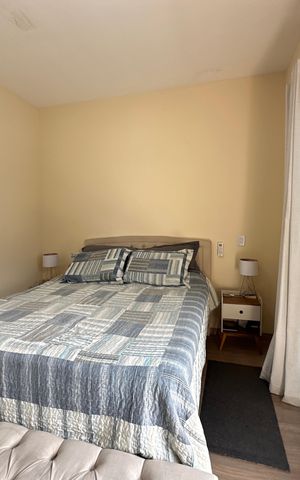 Casa de condomínio à venda com 118m², 2 quartos e 2 vagas Casa de condomínio à venda com 118m², 2 quartos e 2 vagasSuíte 2
