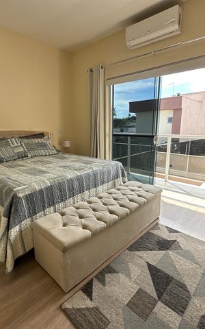 Casa de condomínio à venda com 118m², 2 quartos e 2 vagas Casa de condomínio à venda com 118m², 2 quartos e 2 vagasSuíte 2