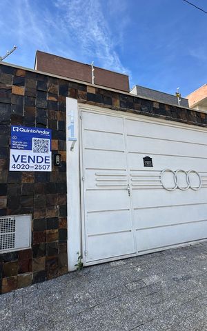Casa de condomínio à venda com 118m², 2 quartos e 2 vagas Casa de condomínio à venda com 118m², 2 quartos e 2 vagasFachada