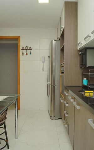 Apartamento à venda com 104m², 3 quartos e 2 vagasCozinha