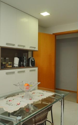 Apartamento à venda com 104m², 3 quartos e 2 vagasCozinha