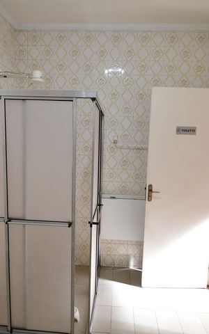 Casa para alugar com 216m², 1 quarto e 3 vagasBanheiro