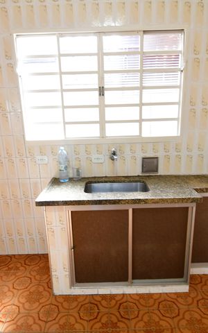 Casa para alugar com 216m², 1 quarto e 3 vagasCozinha
