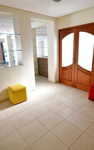 Casa para alugar com 216m², 1 quarto e 3 vagasQuarto
