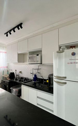 Apartamento para alugar com 45m², 2 quartos e 1 vaga Apartamento para alugar com 45m², 2 quartos e 1 vagaCozinha e Área de Serviço