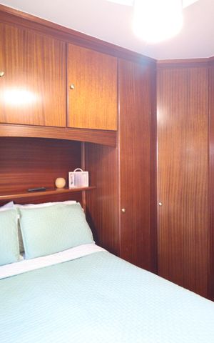 Casa à venda com 180m², 3 quartos e 2 vagas