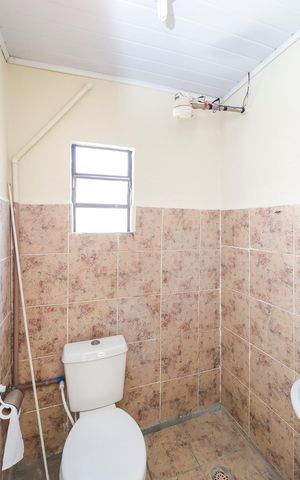 Casa à venda com 120m², 3 quartos e 1 vagaBanheiro da  Cozinha