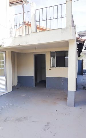 Casa à venda com 120m², 3 quartos e 1 vagaÁrea externa