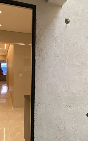 Casa à venda com 250m², 3 quartos e 1 vagaÁrea de Serviço 2