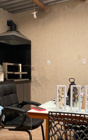 Casa à venda com 250m², 3 quartos e 1 vagaÁrea gourmet