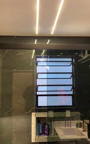 Casa à venda com 250m², 3 quartos e 1 vagaBanheiro