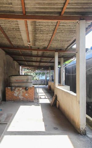 Casa à venda com 180m², 3 quartos e 2 vagas Casa à venda com 180m², 3 quartos e 2 vagasÁrea comum