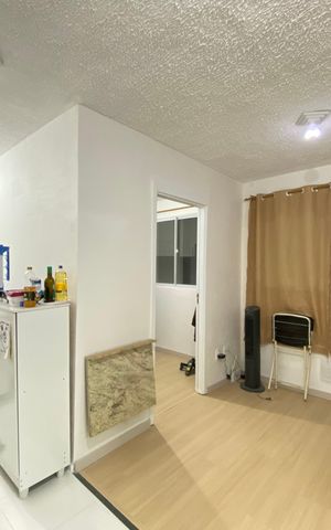 Apartamento à venda com 32m², 2 quartos e sem vaga Apartamento à venda com 32m², 2 quartos e sem vagaSala/Cozinha
