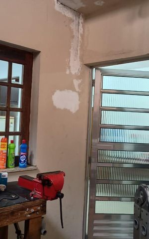 Casa à venda com 200m², 3 quartos e sem vaga Casa à venda com 200m², 3 quartos e sem vagaÁrea de serviço