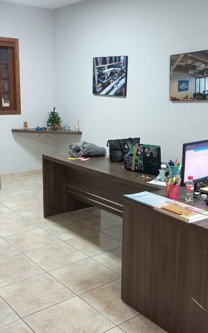 Casa à venda com 200m², 3 quartos e sem vaga Casa à venda com 200m², 3 quartos e sem vagaQuarto 2