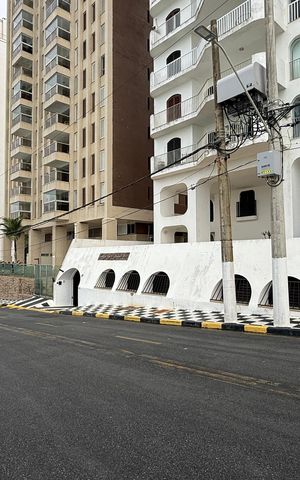 Apartamento para alugar com 145m², 4 quartos e 1 vaga Apartamento para alugar com 145m², 4 quartos e 1 vagaFachada