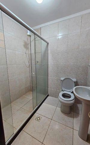 Casa de condomínio para alugar com 150m², 3 quartos e sem vaga Casa de condomínio para alugar com 150m², 3 quartos e sem vagaBanheiro