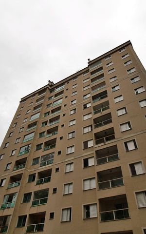 Apartamento à venda com 73m², 3 quartos e 1 vaga Apartamento à venda com 73m², 3 quartos e 1 vagaFachada