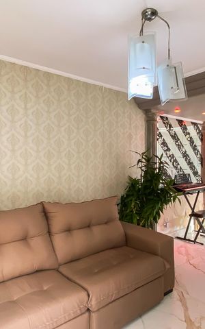 Casa à venda com 300m², 3 quartos e 2 vagas Casa à venda com 300m², 3 quartos e 2 vagasSala