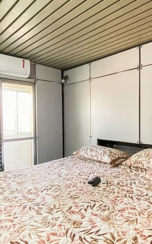 Casa à venda com 300m², 3 quartos e 2 vagas Casa à venda com 300m², 3 quartos e 2 vagasSuite