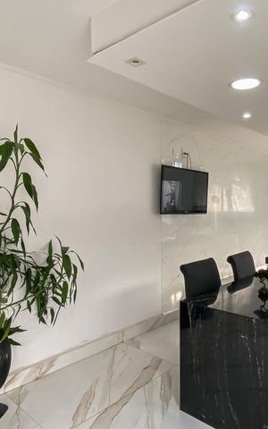 Casa à venda com 300m², 3 quartos e 2 vagas Casa à venda com 300m², 3 quartos e 2 vagasCozinha