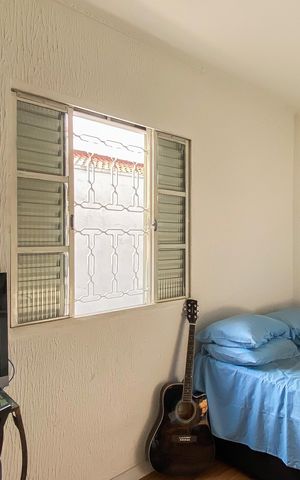 Casa à venda com 300m², 3 quartos e 2 vagas Casa à venda com 300m², 3 quartos e 2 vagasQuarto 1