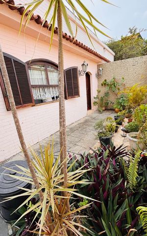 Casa para alugar com 608m², 7 quartos e 4 vagas Casa para alugar com 608m², 7 quartos e 4 vagasÁrea externa
