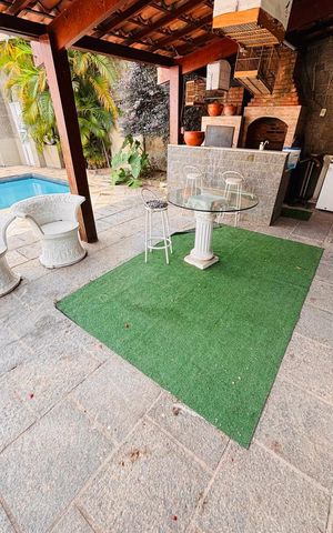 Casa para alugar com 608m², 7 quartos e 4 vagas Casa para alugar com 608m², 7 quartos e 4 vagasÁrea externa
