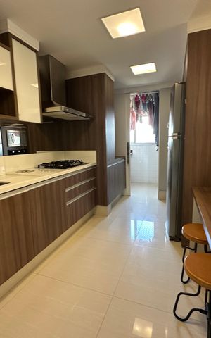 Apartamento à venda com 110m², 2 quartos e 2 vagas Apartamento à venda com 110m², 2 quartos e 2 vagasCozinha