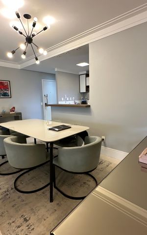 Apartamento à venda com 110m², 2 quartos e 2 vagas Apartamento à venda com 110m², 2 quartos e 2 vagasSala