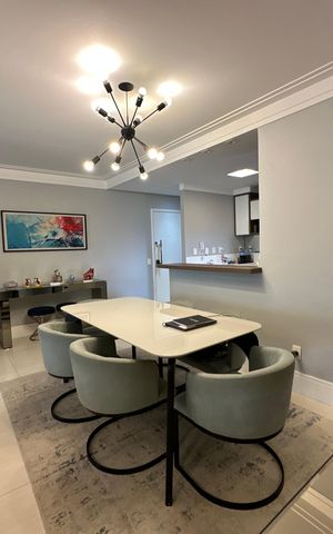 Apartamento à venda com 110m², 2 quartos e 2 vagas Apartamento à venda com 110m², 2 quartos e 2 vagasSala