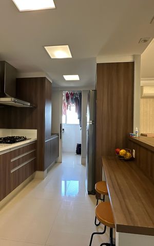 Apartamento à venda com 110m², 2 quartos e 2 vagas Apartamento à venda com 110m², 2 quartos e 2 vagasCozinha