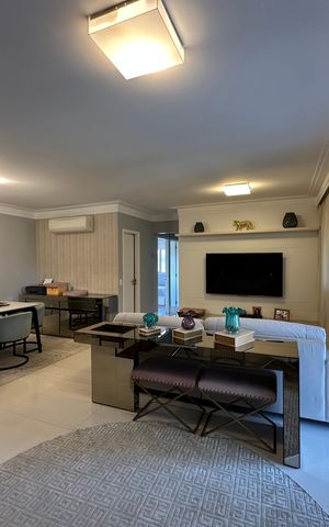 Apartamento à venda com 110m², 2 quartos e 2 vagas Apartamento à venda com 110m², 2 quartos e 2 vagasSala
