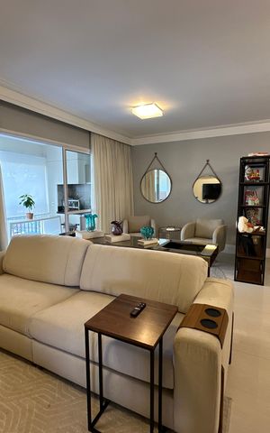Apartamento à venda com 110m², 2 quartos e 2 vagas Apartamento à venda com 110m², 2 quartos e 2 vagasSala