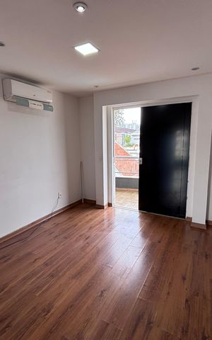 Casa de condomínio para alugar com 329m², 4 quartos e 3 vagas Casa de condomínio para alugar com 329m², 4 quartos e 3 vagasQuarto 2