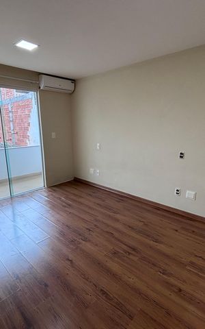 Casa de condomínio para alugar com 329m², 4 quartos e 3 vagas Casa de condomínio para alugar com 329m², 4 quartos e 3 vagasQuarto 3